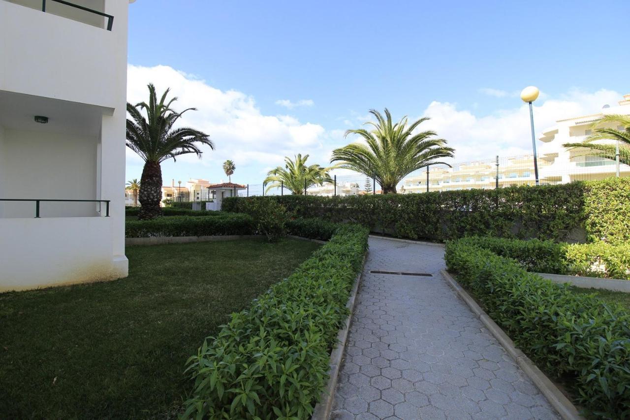 Ferienwohnung Armacao De Pera Brightness With Pool By Homing Exterior foto